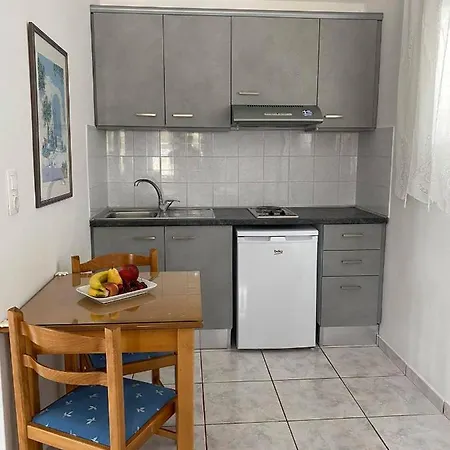 Anna Maria Mylopotas