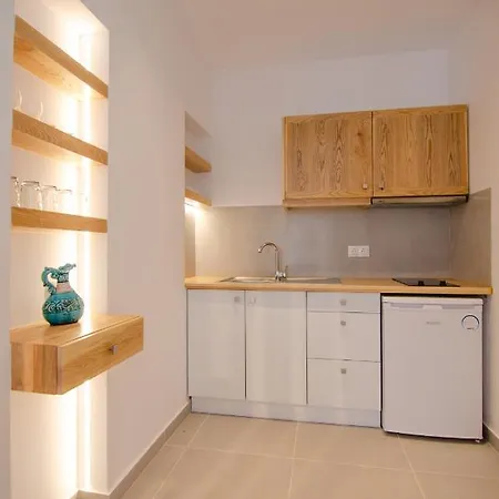 Anna Maria Aparthotel Mylopotas