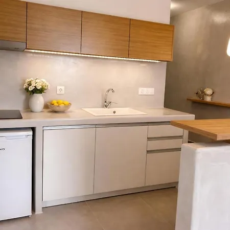 Aparthotel Anna Maria 4*