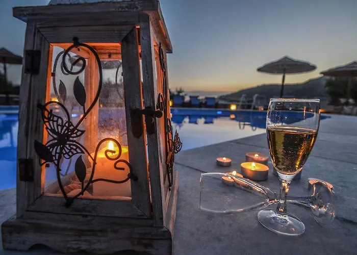 Ξενοδοχείο με διαμερίσματα Anna Maria Μυλοπότας