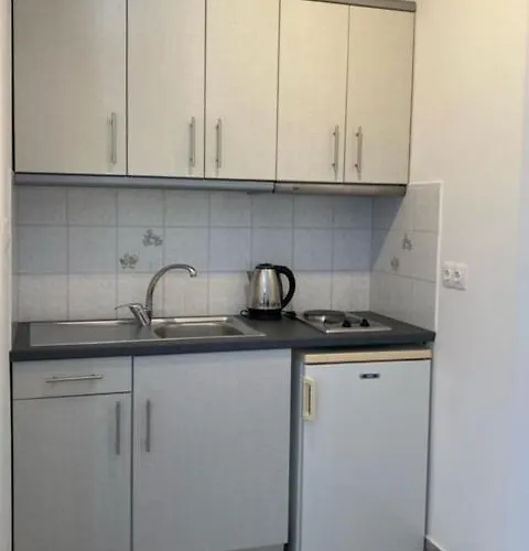 Aparthotel Anna Maria 4*